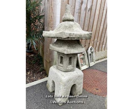 STONE KYOTO PAGODA, BREAKS DOWN TO 3 PIECES, 69CM (H) / ITEM LOCATION: GUILDFORD, GU14SJ (WELLERS AUCTIONS)