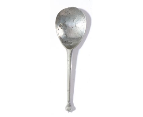 A mid-16th century pewter hexagonal knop spoon, English, circa 1550  Having a relatively deep flattened hexagonal tapering st