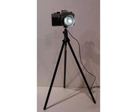 LED camera lamp, made from a Praktica L camera with power supply and tripod, H: 60 cm, working at lotting. P&amp;P Group 2 (£