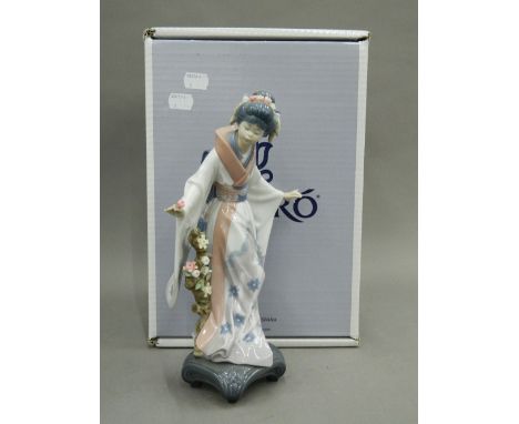 A Lladro Oriental porcelain figurine, Teruko No.01451, in original box