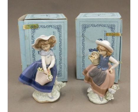 Two boxed Lladro figurines, Linda Con Cesta and Linda Con Maceta