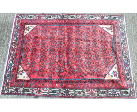 A Hamadan carpet 178 x 131