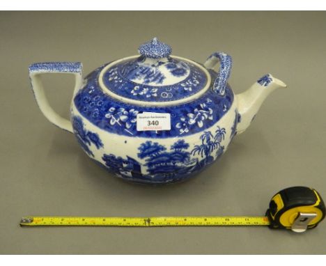 A Copelands Spode Tower pattern oversized teapot