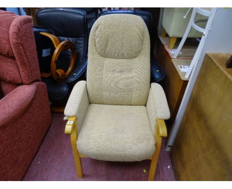 Modern light upholstered manual reclining armchair