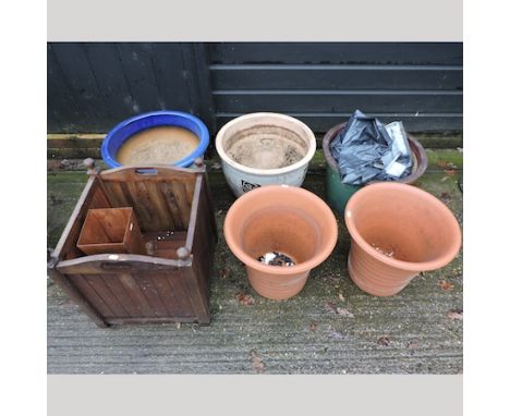 A collection of glazed garden pots, together with a wooden box planter, 46cm tall (7)