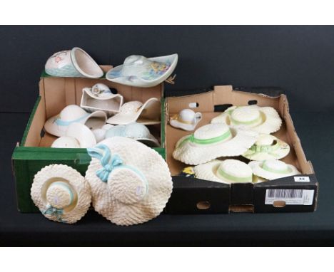 Collection of 18 ceramic wall pockets / plaques in the form of ladies hats, featuring Beswick and Falcon Ware examples, large