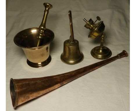 COPPER HUNTING HORN, PESTLE & MORTAR, BELL & LINA ADJUSTABLE WALL OIL LAMP   