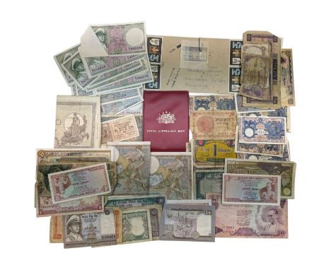 Coins, banknotes and stamps, including Queen Elizabeth II Australia 1970 coin set, various pre-Euro and other banknotes, stam