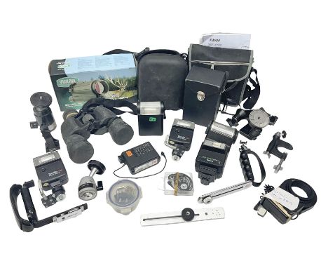 Yukon rubber armoured compact variable power spotting scope (boxed), together with Bresser 10x50 binoculars, Bushnell Excursi