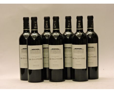 Assorted Red Bordeaux to include: Château Moulin de Caillou, Bordeaux Supérieur, 1998, two bottles; Château Cantemerle, Haut-