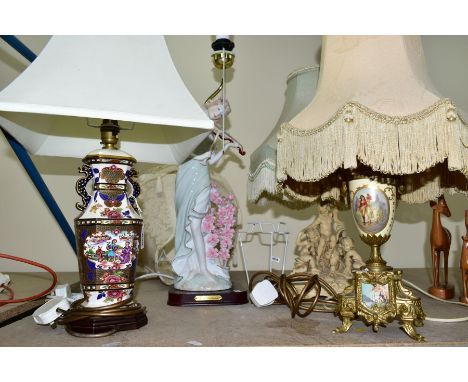 FOUR TABLE LAMPS to include gilt metal and ceramic, 21cms including shade, Chinese pattern twin handled on wooden base, 20cm 