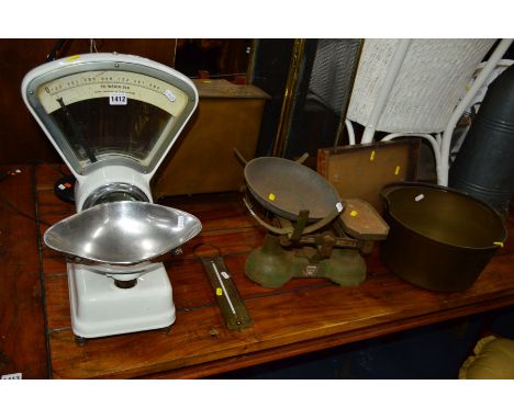 A VINTAGE AVERY GROCERY SCALE together with C W Brecknell balance scale, brass jam pan, brass thermometer, etc (5)