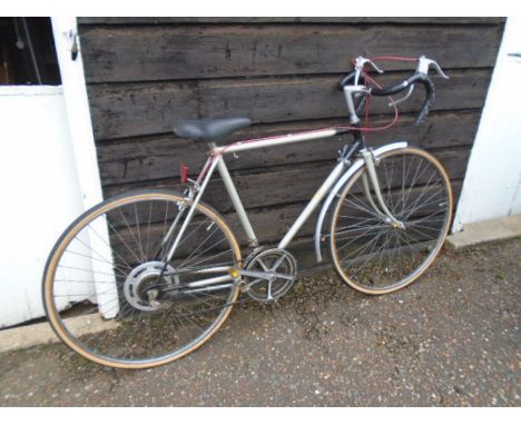 Raleigh r100 road discount bike