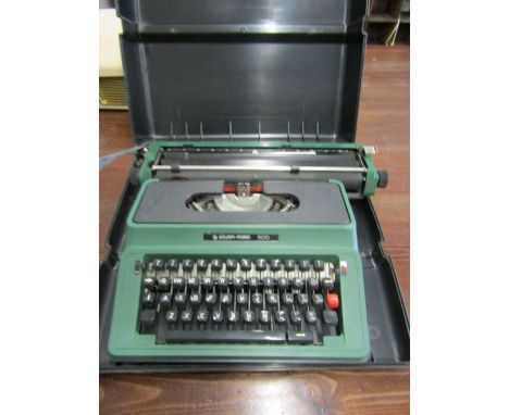 Silver Reed 800 typewriter