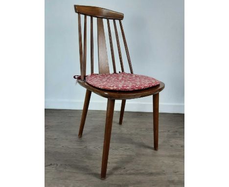 SET OF FOUR ERCOL STYLE KITCHEN CHAIRS, each with removable cushionsQty: 4