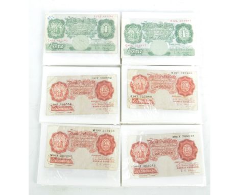 A collection of one pound and ten shilling banknotes, predominantly L. K. O-Brien with some later. 
