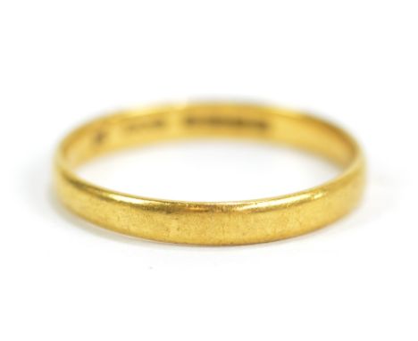 A 22ct yellow gold wedding band, size O 1/2, approx 2.2g.