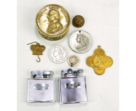 A commemorative Admiral Lord Nelson trinket box, a Queen Victoria 1897 jubilee pendant, a Kriegsmarine button, two Ronson lig