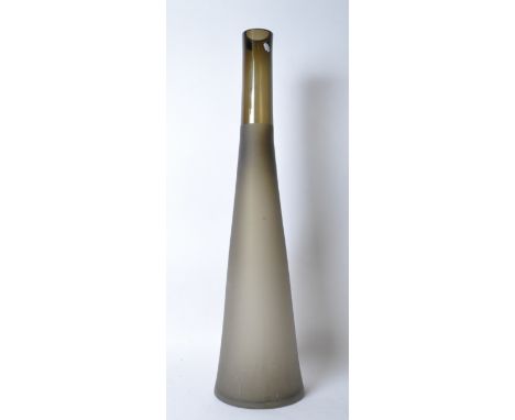 A retro vintage mid 20th Century tall hand made smoked glass vase, with a circular top, opaque tapering body with a rounded b