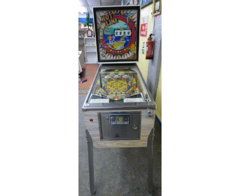 VINTAGE AMUSEMENT ARCADE PINBALL MACHINE WILLIAMS HOTLINE 1965 WORKING ORDER