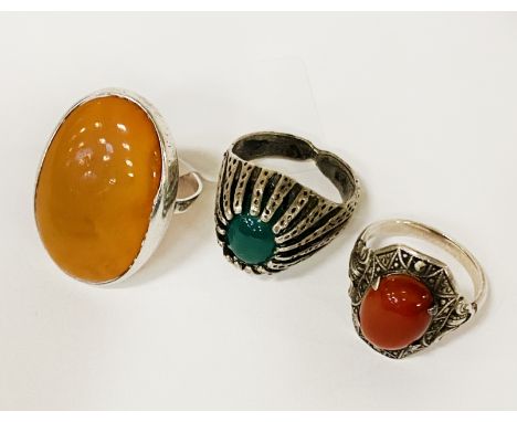 BUTTERSCOTCH AMBER RING WITH TWO SILVER GEMSTONE RINGS - SIZES M &amp; P