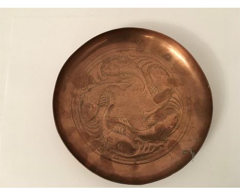  Signed Keswick School of industrial art copper dish. Fully signed KSIA  measures approx 17cm dia with stylised fish design 