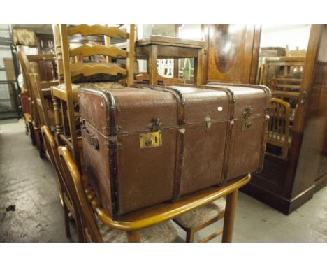 A FIBRE GLASS TWENTIETH CENTURY TRAVELLING TRUNK WITH WOODEN STRUTS