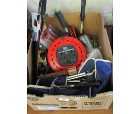 BOX OF VARIOUS HOUSEHOLD TOOLS ETC 