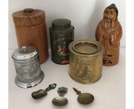 A collection of assorted tea related items comprising canisters, caddies and spoons. To include wooden, metal and ceramic ite