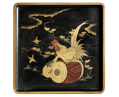 DUE VASSOI Giappone, periodo Meiji (1868-1912) - TWO TRAYS  Entrambi in legno e di forma quadrata, quello più piccolo present