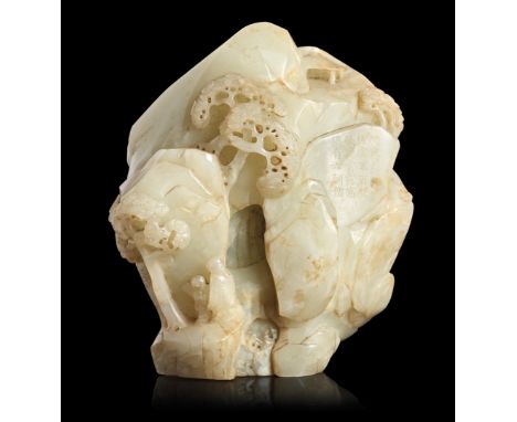  GIADA DI MONTAGNA CON INTAGLIO DI UN PAESAGGIO CON FIGURE. Cina, dinastia Qing, XVIII secolo - A MOUNTAIN JADE WITH CARVING 