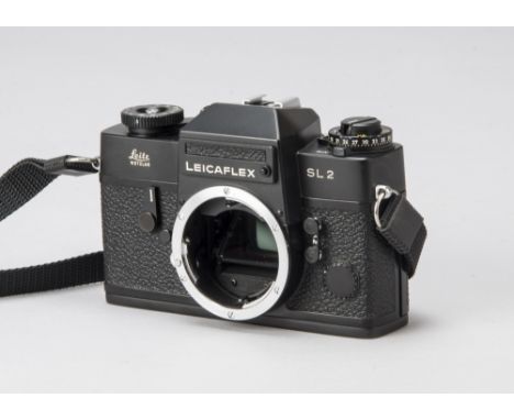 A Leicaflex SL2 Camera Body, serial no. 1417384, body G-VG, shutter working on manual setting,  very light brassing around st