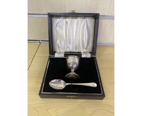 Cased Silver Egg Cup and Spoon, William Adams, Birmingham 1959, 35 g  Condition: Case and silver in excellent condition  