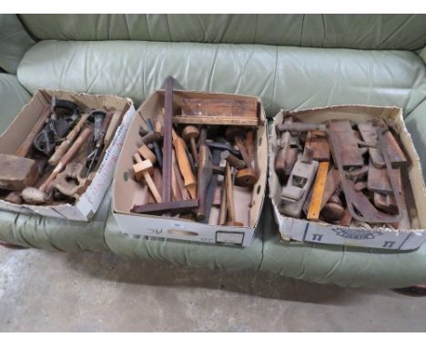 Three trays of vintage tools 