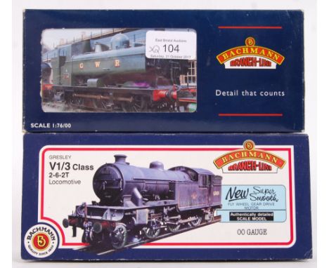 Two Bachmann Branch Line 00 gauge railway trainset locomotives - 32-200A 8750 Pannier Tank Loco, and 31-600 LNER Green Loco. 