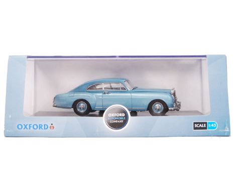 A rare factory prototype error Oxford Diecast 1:43 scale diecast model BCF004 ' Gunmetal Bentley .' Incorrect colour (blue). 