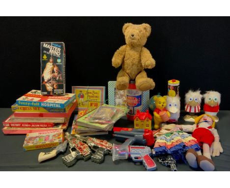 Toys and juvenilia - vintage toys and puzzles including play toys and children’s books, dolls, teddy bear, etc. 