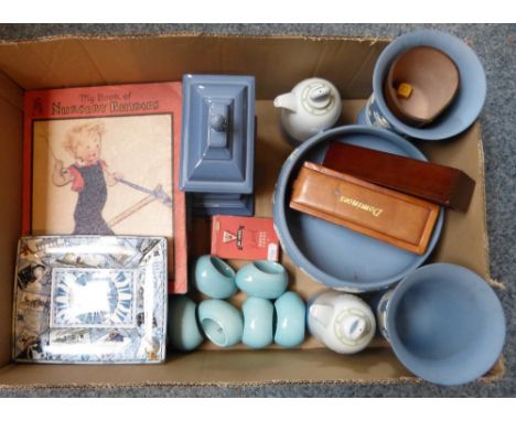 A box of miscellaneous, including Wedgwood hyacinth bowl and pair of Wedgwood vases, ceramic napkin rings, dominoes, mantel c