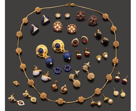 Assorted jewellery and costume jewellery includinga pair of diamond and gem-set ear pendants; a pair of oval cabochon lavende