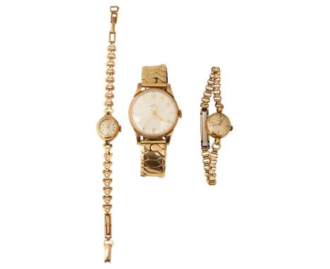 A gentleman's 9ct gold Smith's Deluxe wristwatch together with lady's 9ct Rotary and 9ct Omega wristwatchesfirst circular whi