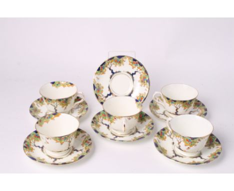 A Fenton "June" pattern part tea service for five
