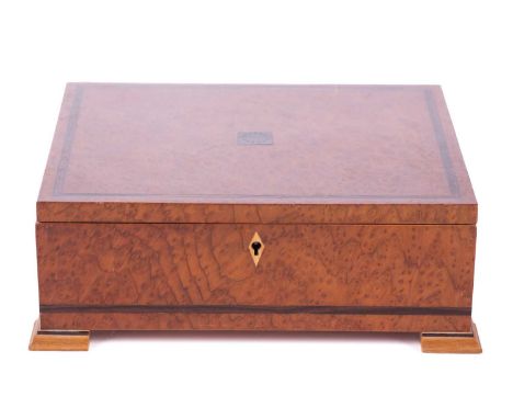 David Linley a rectangular amboyna and zebrano strung cigar box, the hinged cover bearing an inset ebony entablature bearing 