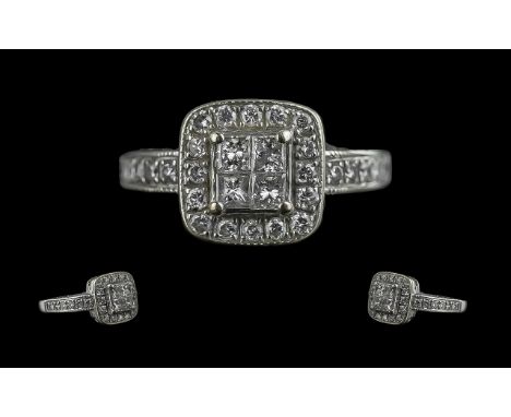 Ladies Attractive Quality 14ct White Gold Diamond Set Dress Ring.  Marked 14ct to interior of shank.  The four central Prince