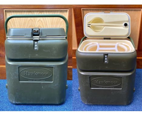 Hawkmoor Army Food Storage Box.  Army green colour, carry handle.