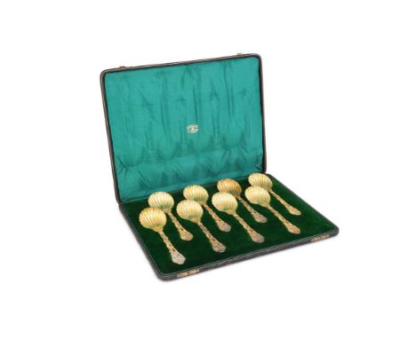 A CASED SET OF EIGHT SILVER-GILT FRUIT SERVING SPOONS   R. & S. GARRARD & CO. (SEBASTIAN HENRY GARRARD), LONDON 1913    Pierc