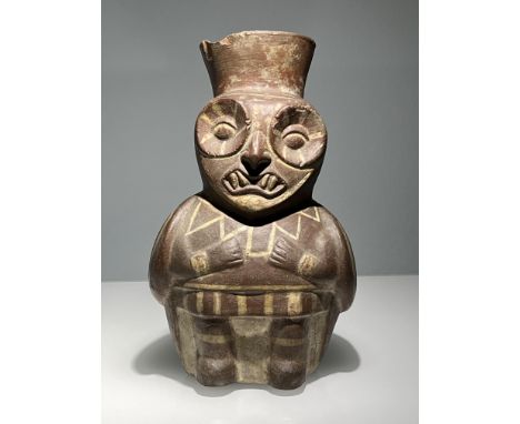 Depicting the highest Moche deity Ai Apaec transforming into an owl, comes with old original collector s label  Owl jar from 