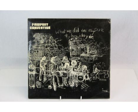 Vinyl - Fairport Convention - What We Did On Our Holidays (ILPS 9092) A2 / B3 first press, laminate sleeve, textured label wi