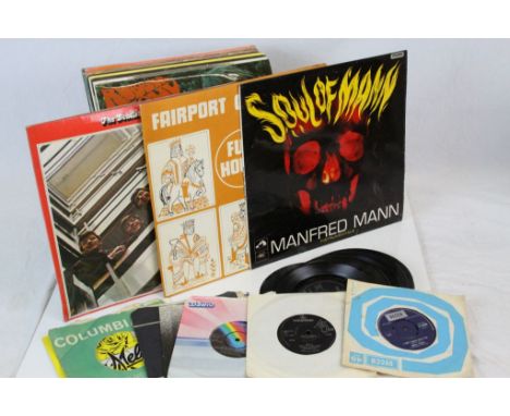 Vinyl - Pop - Collection of around 15 LP's and 10 45's to include Manfred Mann Soul Of Mann (CLP 3594), Fairport Convention F