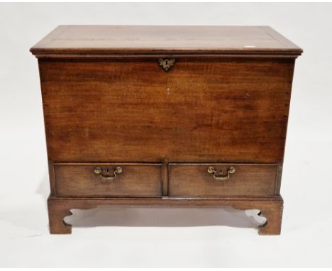 18th century oak mule chest, the hinged rectangular lid opening to an empty space, over two cockbeaded drawers with brass swa