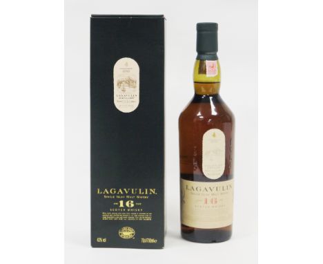 Lagavulin 16 year old Islay single malt scotch whisky 43% vol 70cl in original box